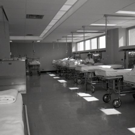 The new Recovery Room on G7 in 1961. Head Nurse Jessie Simmie is shown here.