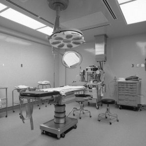 New Labour and Delivery room #3 in Women’s Hospital, 1982. HSC Archives/Museum Negative Collection